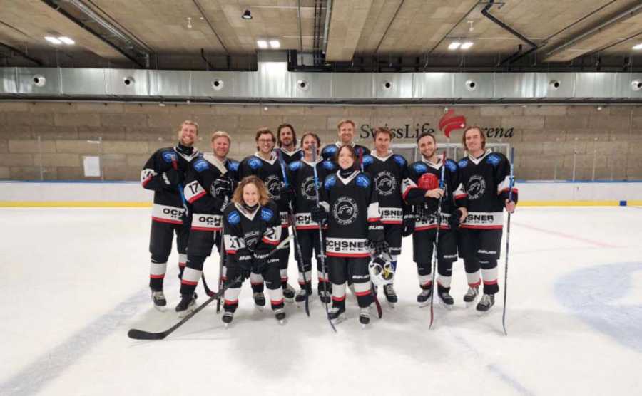 Enlarged view: IfA hockey team 2025